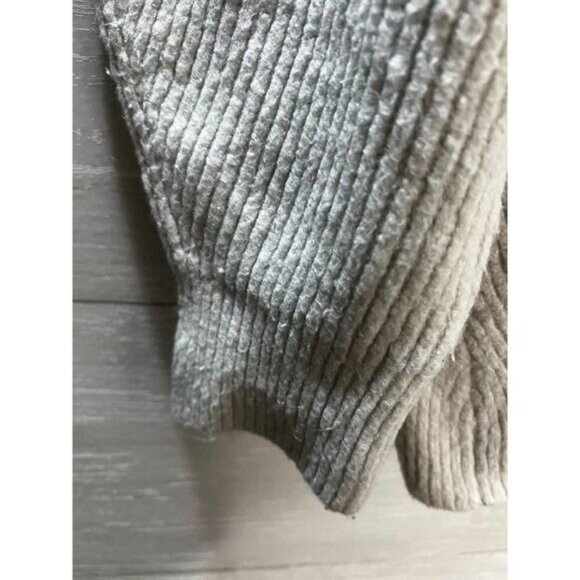 TROUVE Turtle Neck Long Sleeve Sweater Large NWOT - Picture 4 of 5